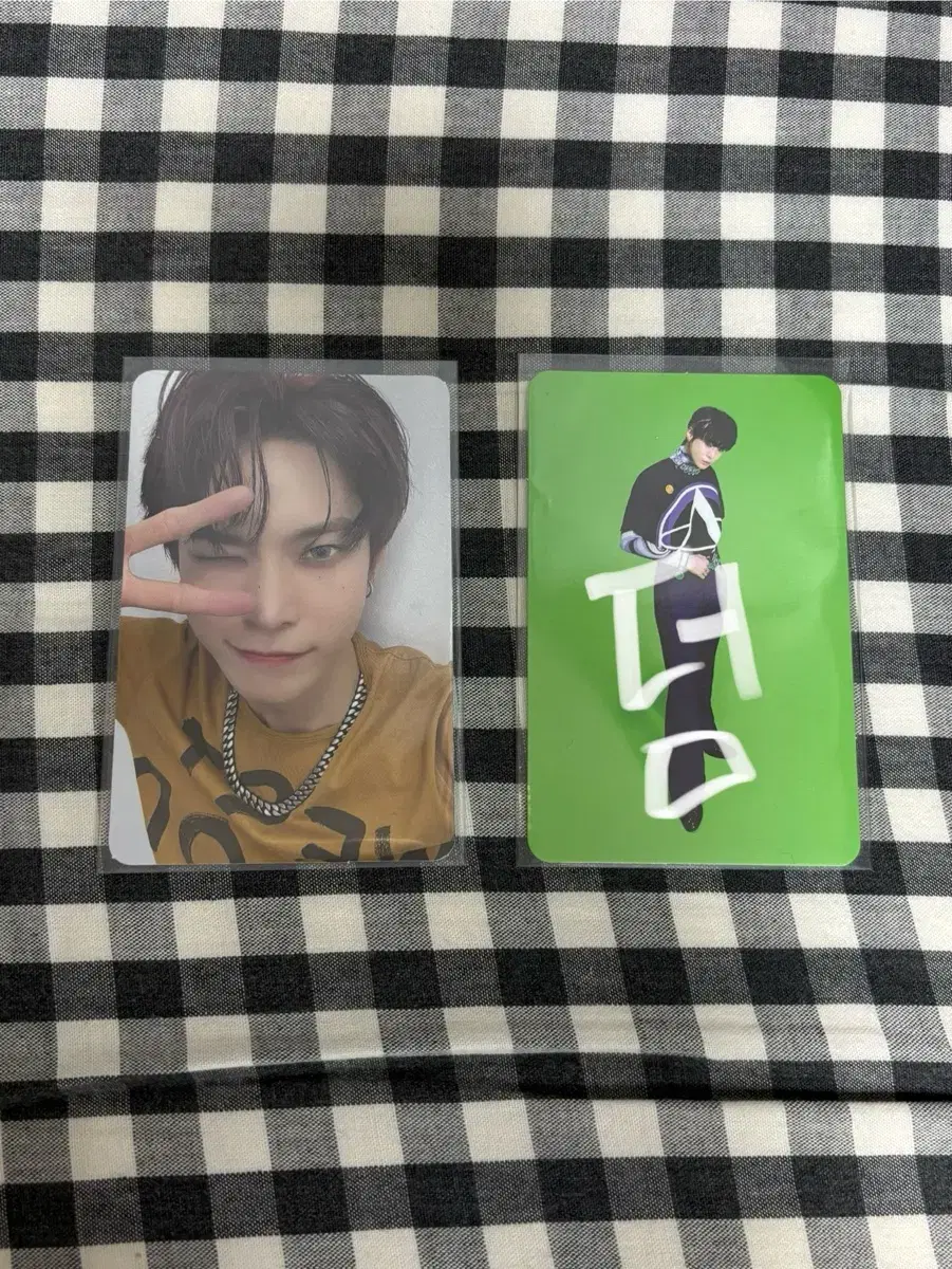 Disposition) Universe Universe doyoung photocard sold