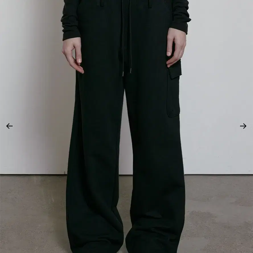 보헤미안서울 LOGO BAND WIDE PANTS, BLACK