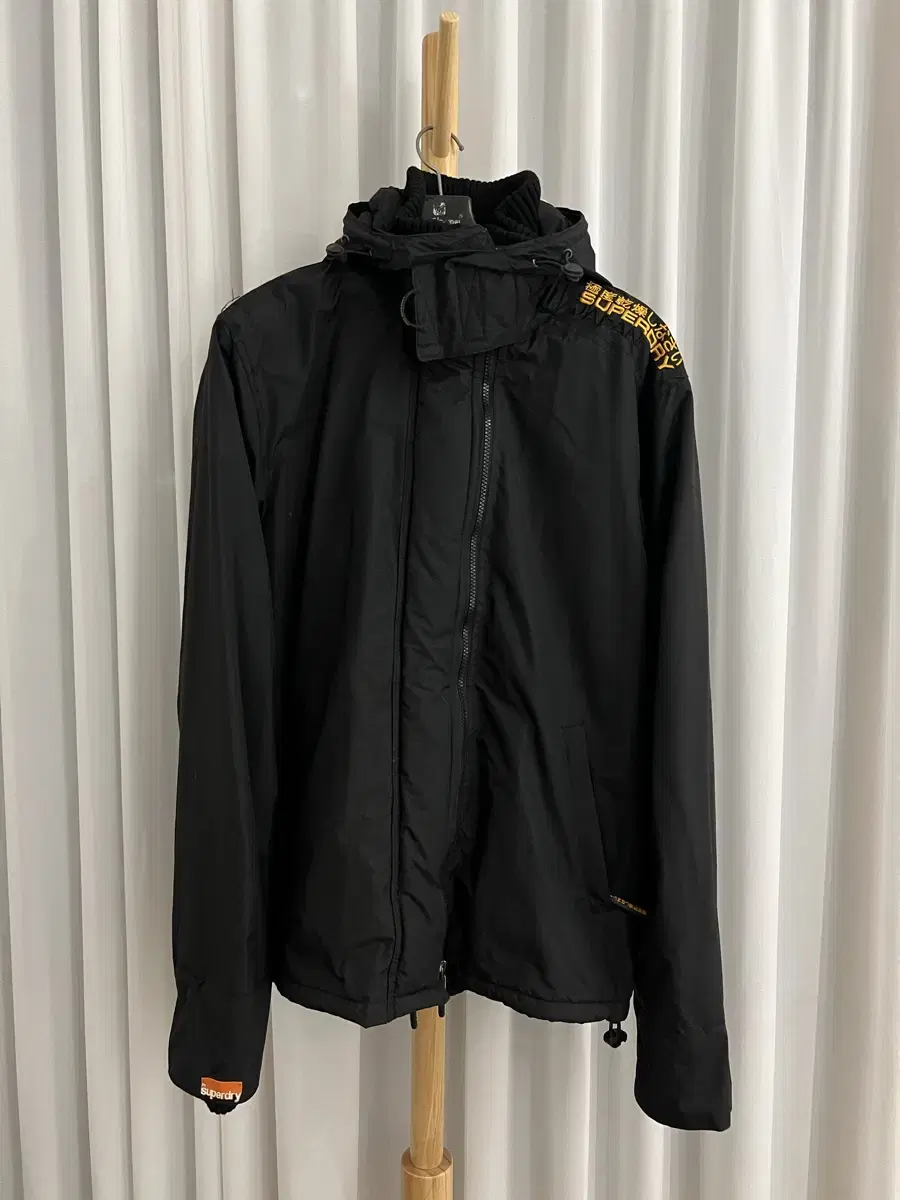 Superdry Windcheater XL Size