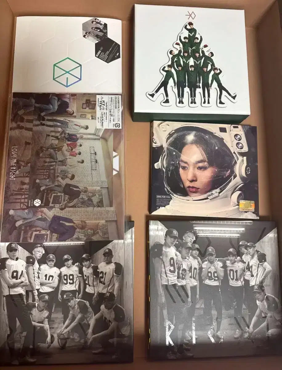 Exo album Sells merchandise bulk 