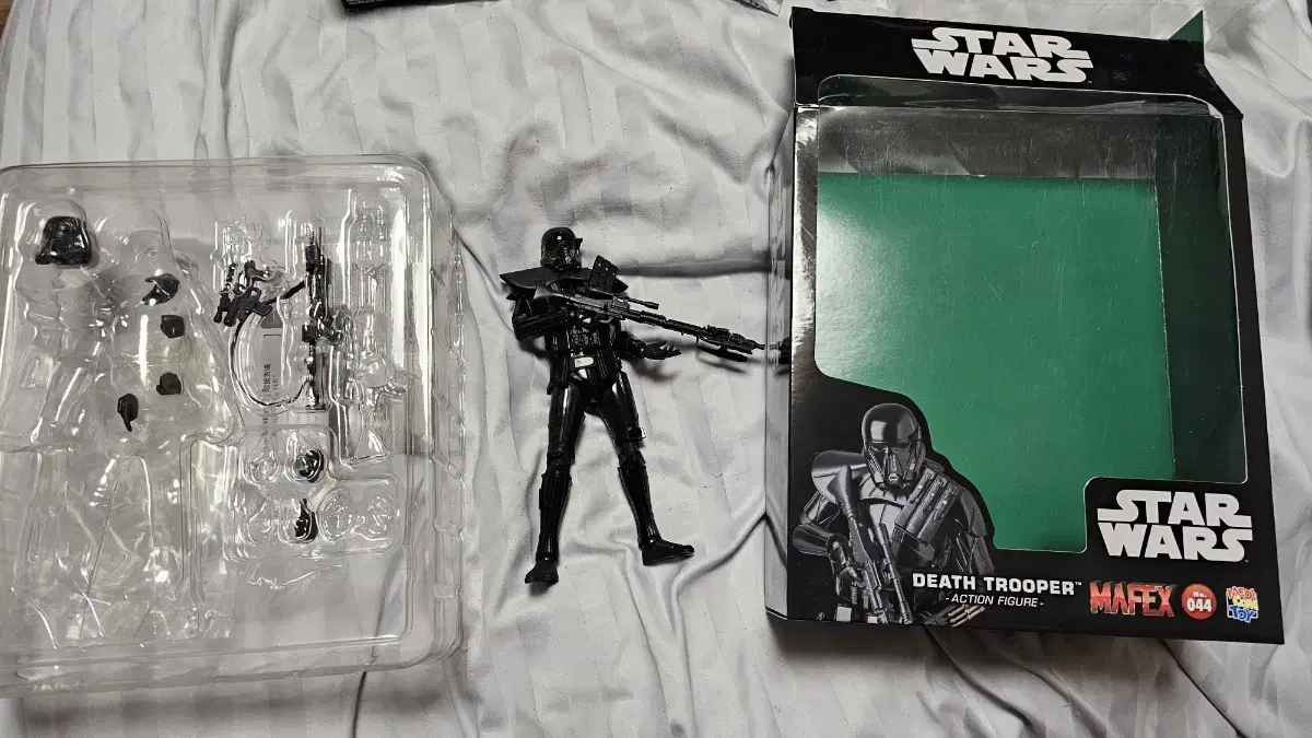 Mafex Star Wars Death Troopers for sale