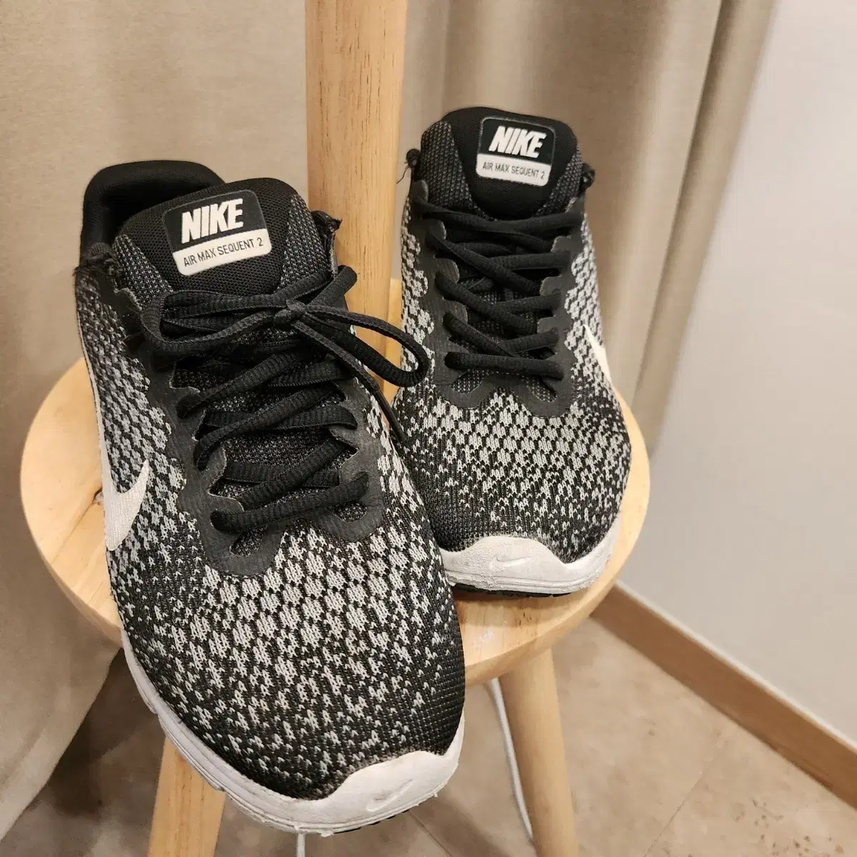 나이키에어맥스Nike AIR Max Sequent 2(260)