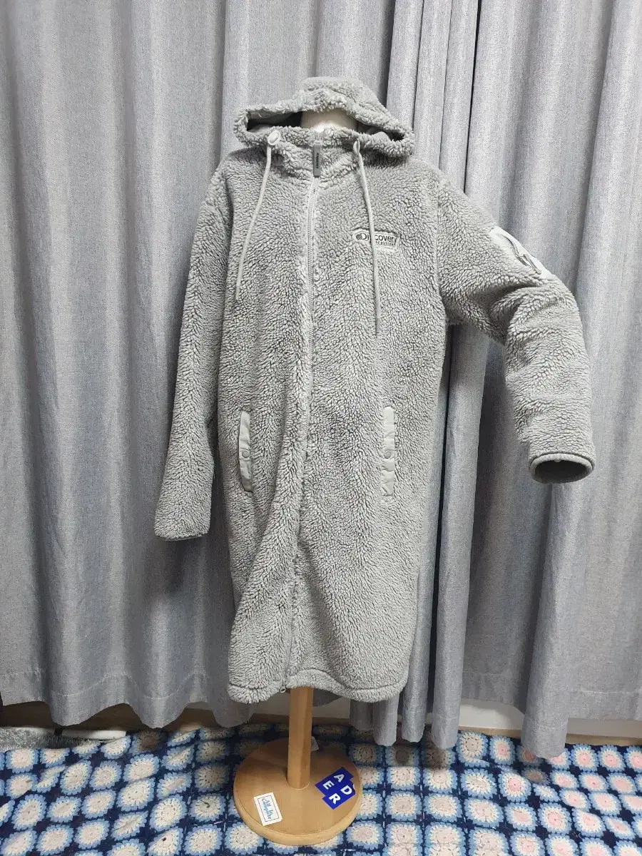 105Discovery Long Fleece Coat