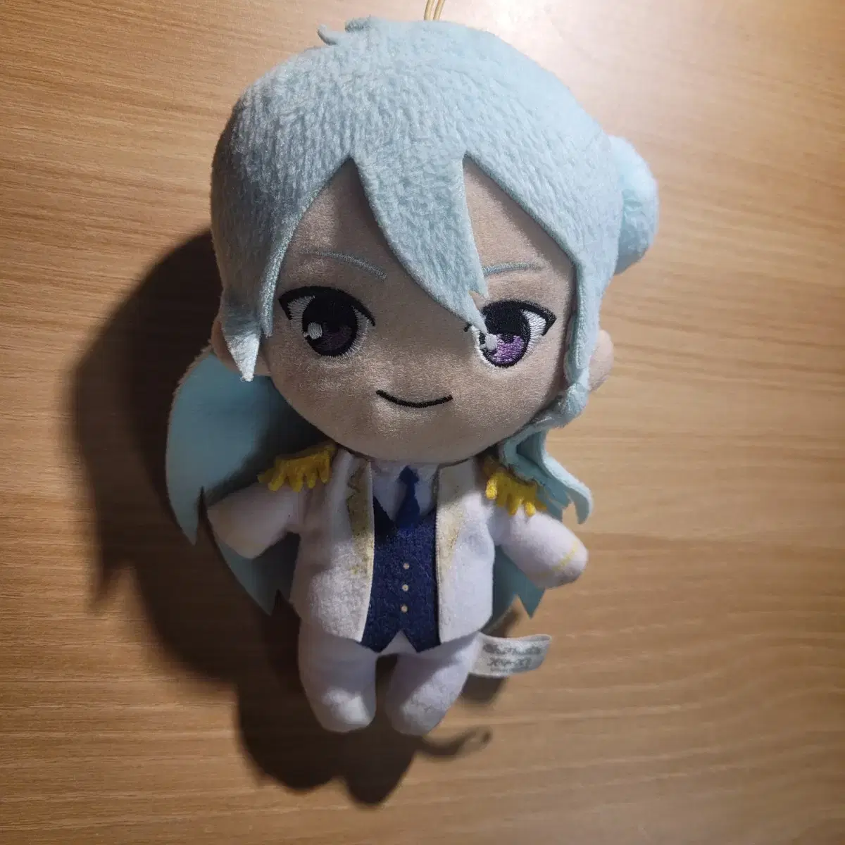 Angsta Wataru Gunui