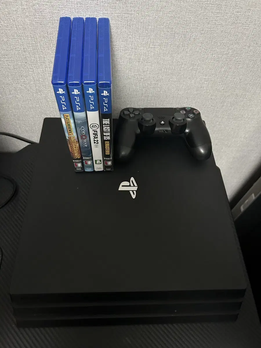 ps4 pro 1테라(플스4 프로 1테라)