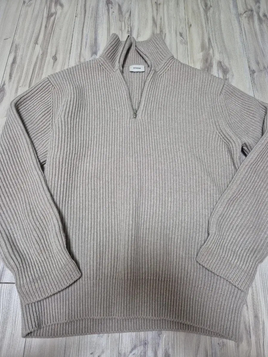 In the Row Superfine Merino Wool Knit Beige[3]