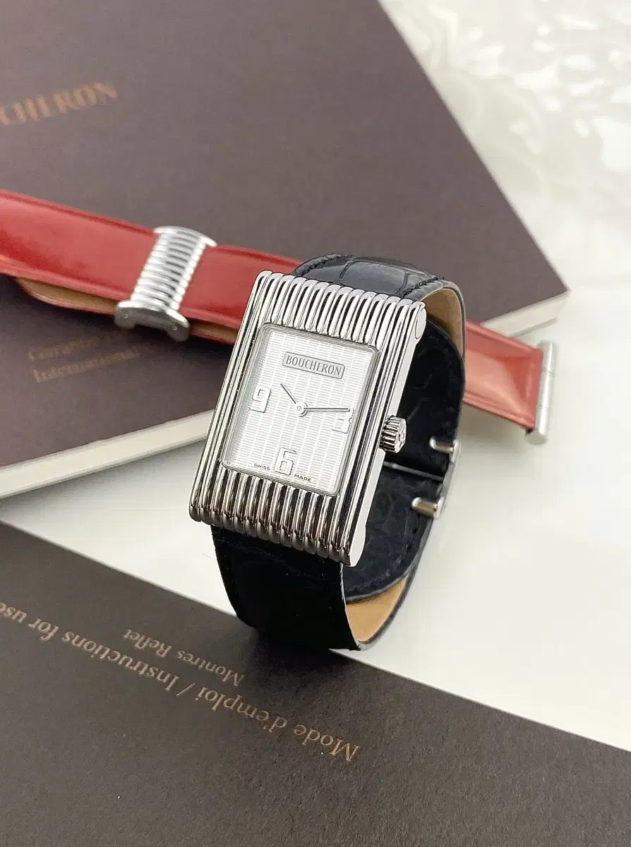 (FULL SET)BOUCHERON Reflet watch MM size