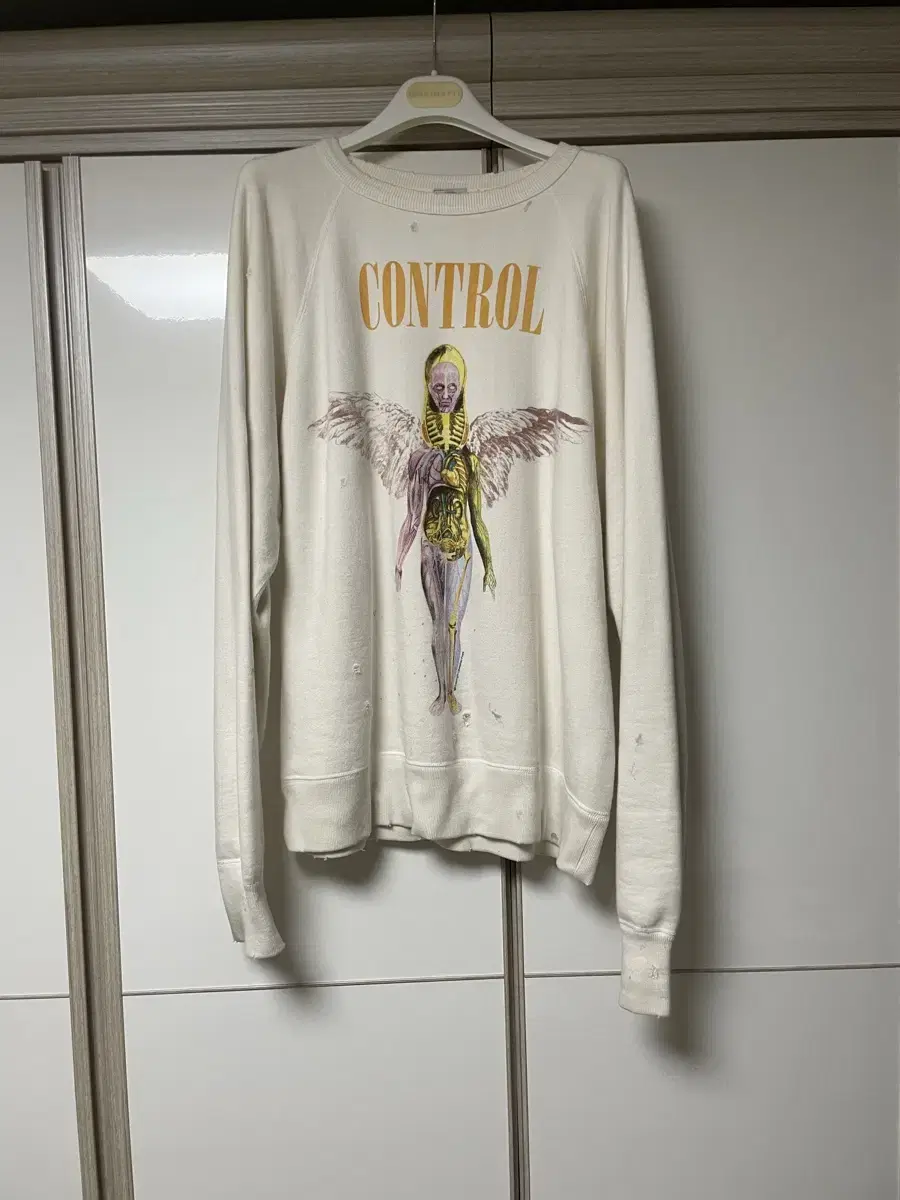 [M] Saint Michael In utero Homage Sweatshirt