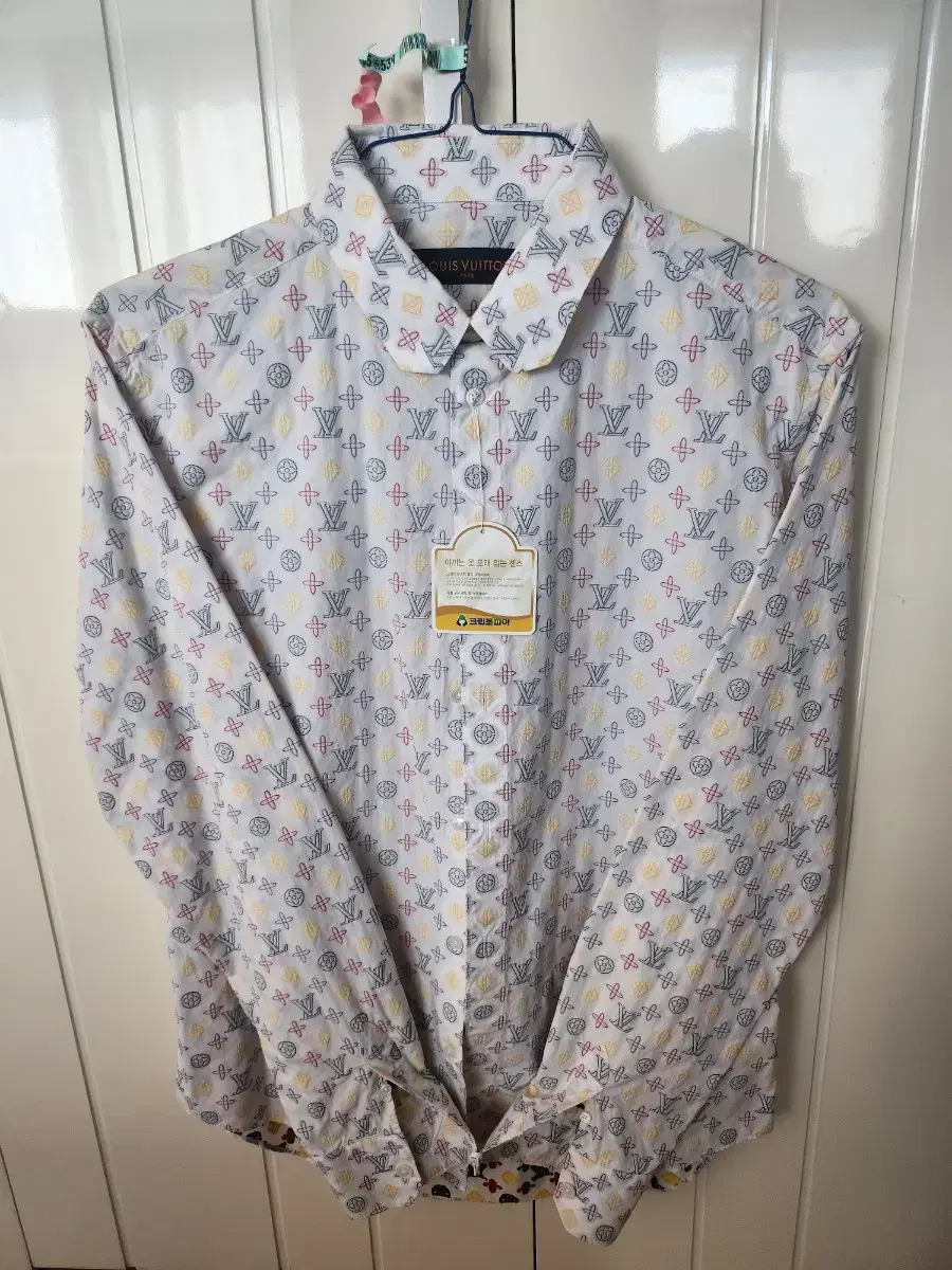 Louis Vuitton shirt