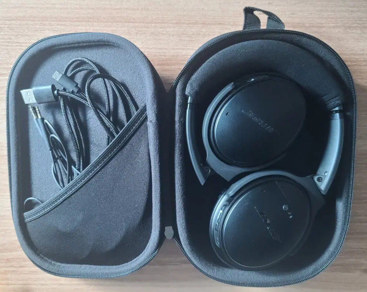 BOSE 보스 QC35 2 헤드폰