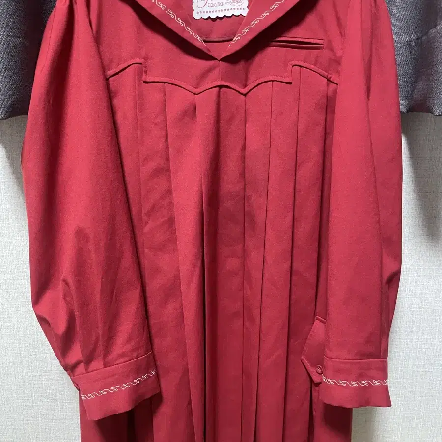 프레클 sailor pleats belt dress RED