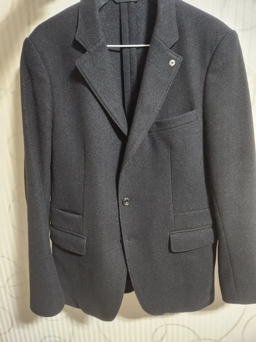 Uniqlo Lemaire wool and cashmere jacket black