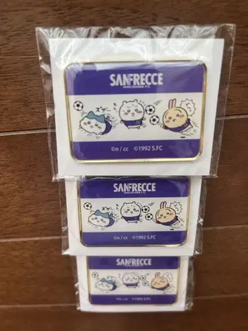 산프레체 히로시마 치이카와 (먼작귀) 핀 배지 3개 세트