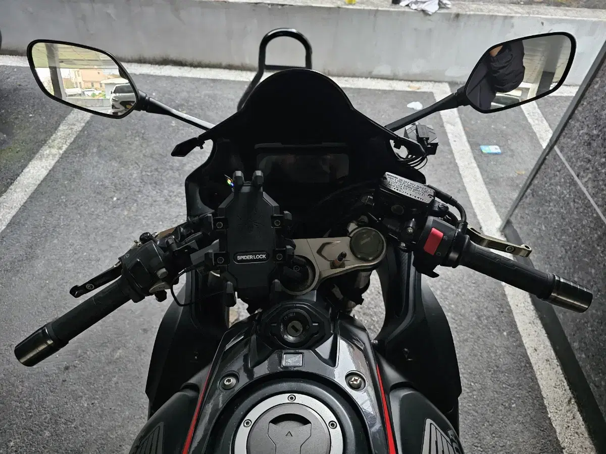 cbr650r 블랙 풀배기 19년식 팝니다