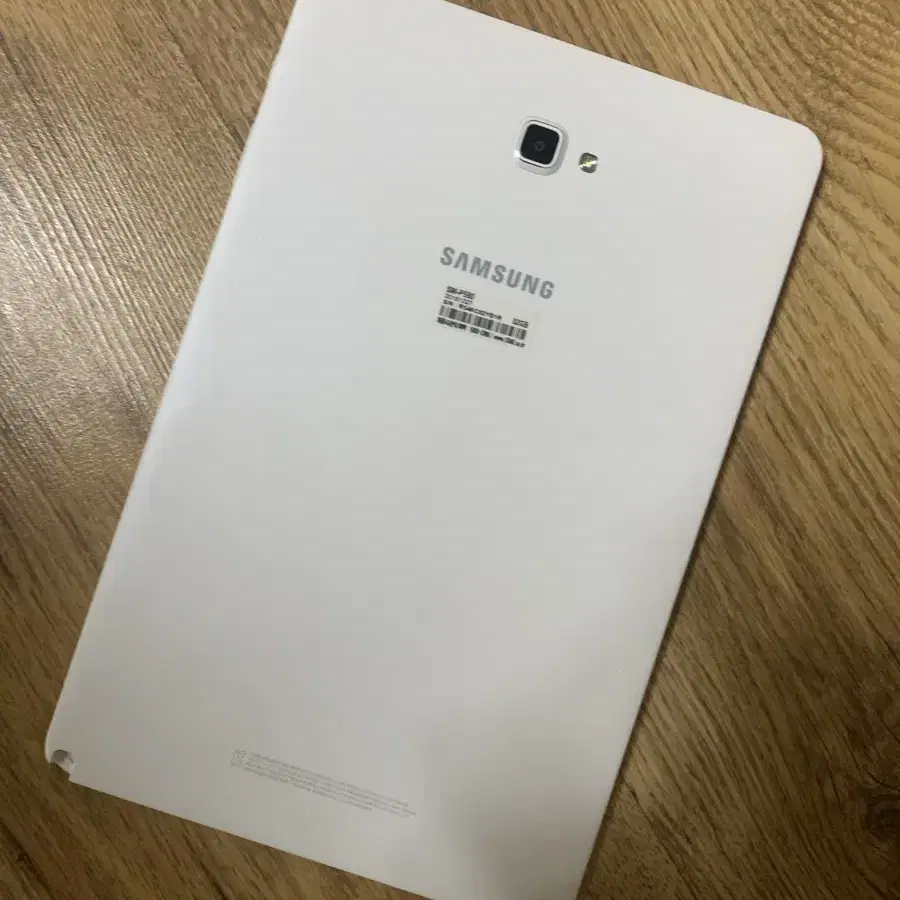 갤럭시탭 A6 10.1 SM-P580 거의 새거 팝니다.