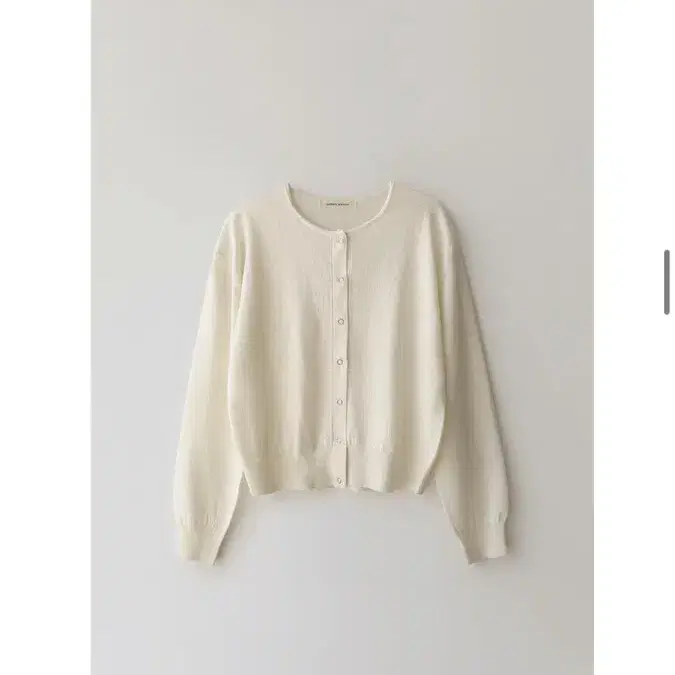 낫띵리튼 nothingwritten panna round cardigan