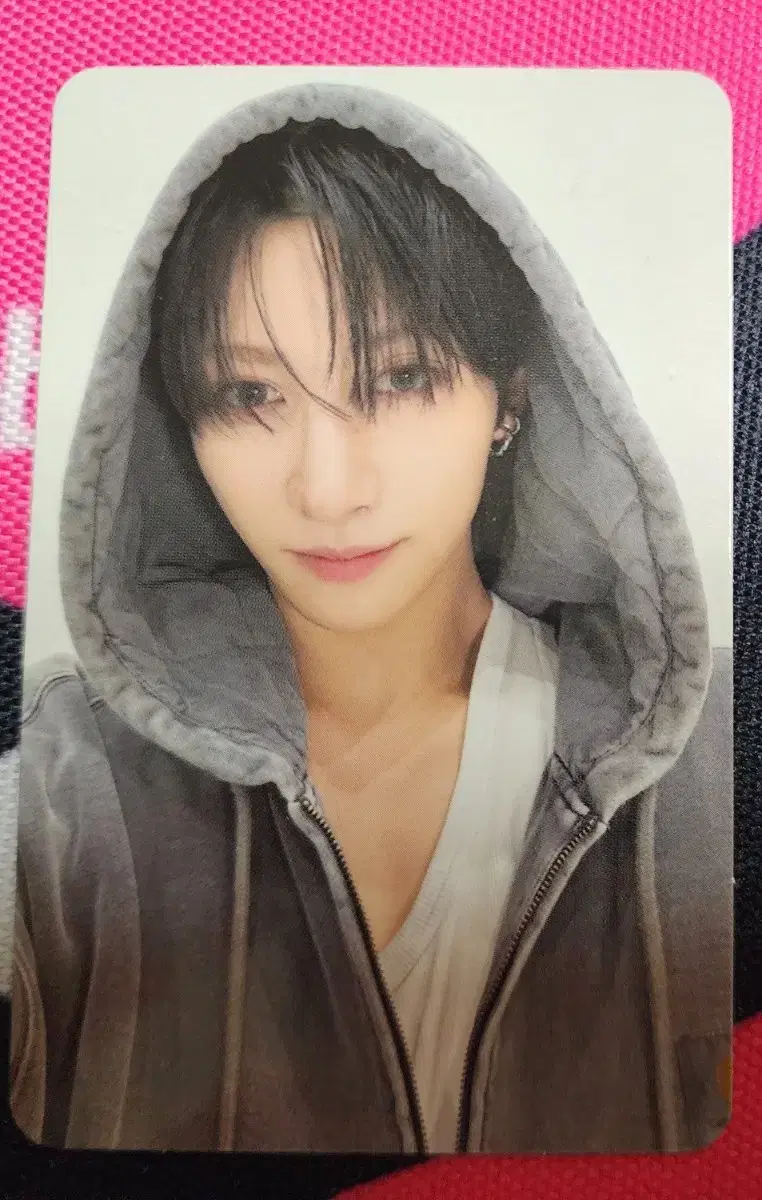 NexGee U broadcast photocard