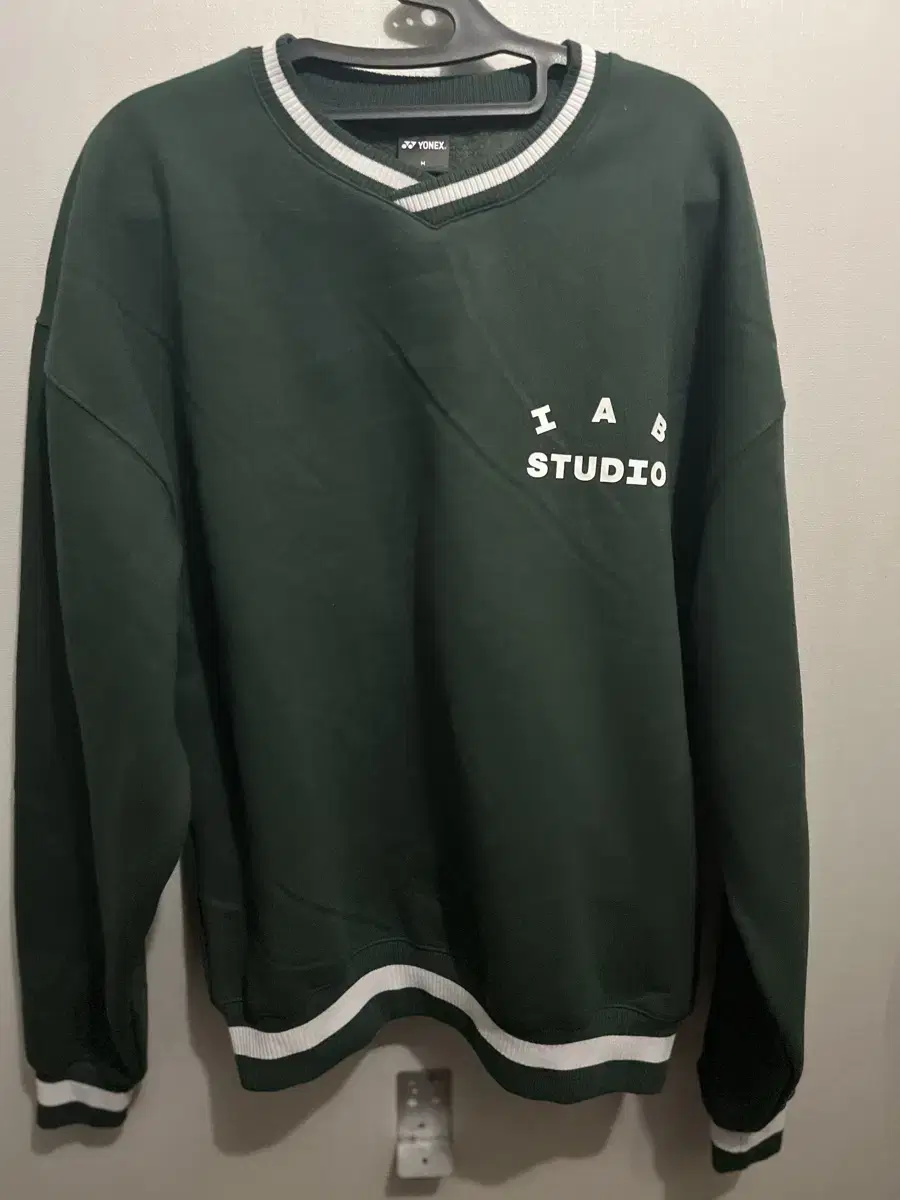 iapp studio yonex sweatshirt green (95)