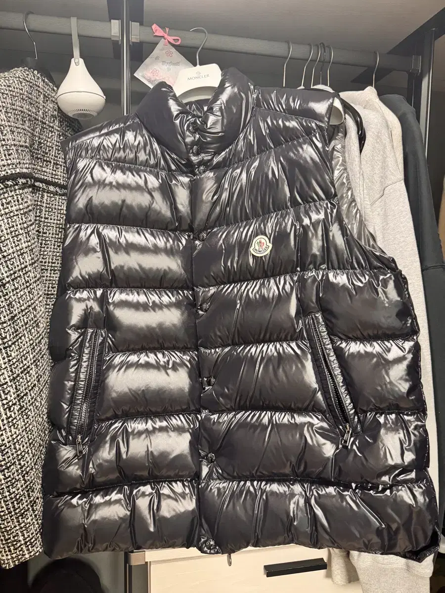 [brand new] 23fw moncler tibb gilet padded jo 6