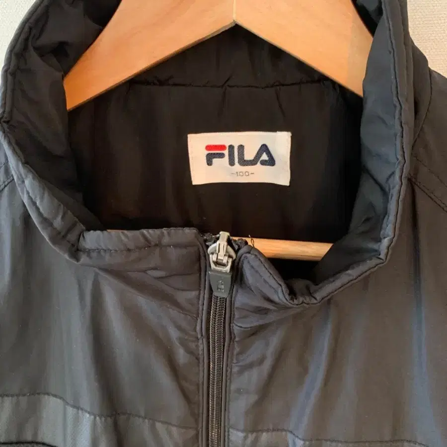 필라 FILA 남자 차이나 점퍼 블랙 100