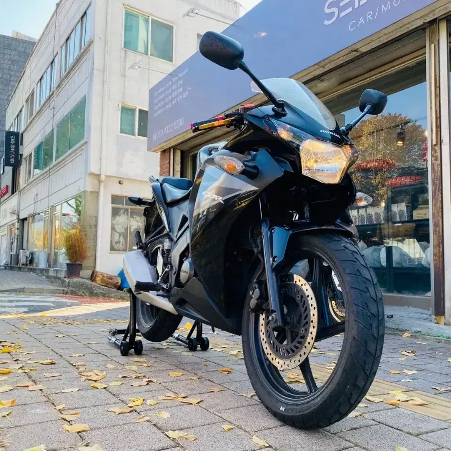 혼다 CBR125 2만km 블랙컬러 컨디션 좋은 깔끔한 바이크 저렴하게