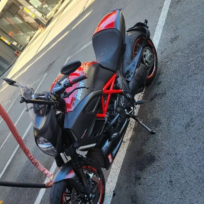 Ducati diavel carbon 1200