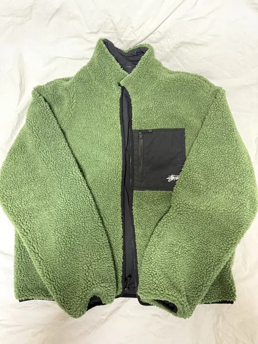 [L] Stussy 8-Ball Sherpa Furisode Green