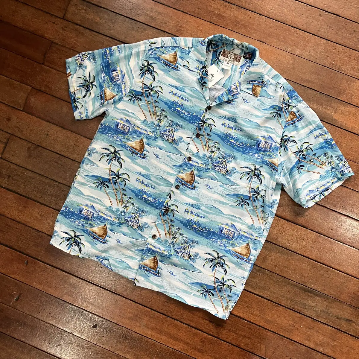 KAHAKEO Rayon Hawaiian Short Sleeve Shirt