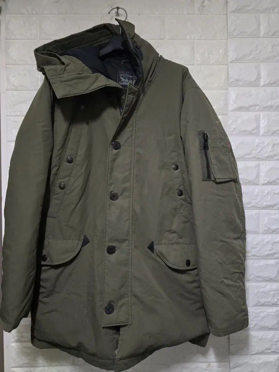 Japan Levi's Yasang Down Hooded Jacket 95