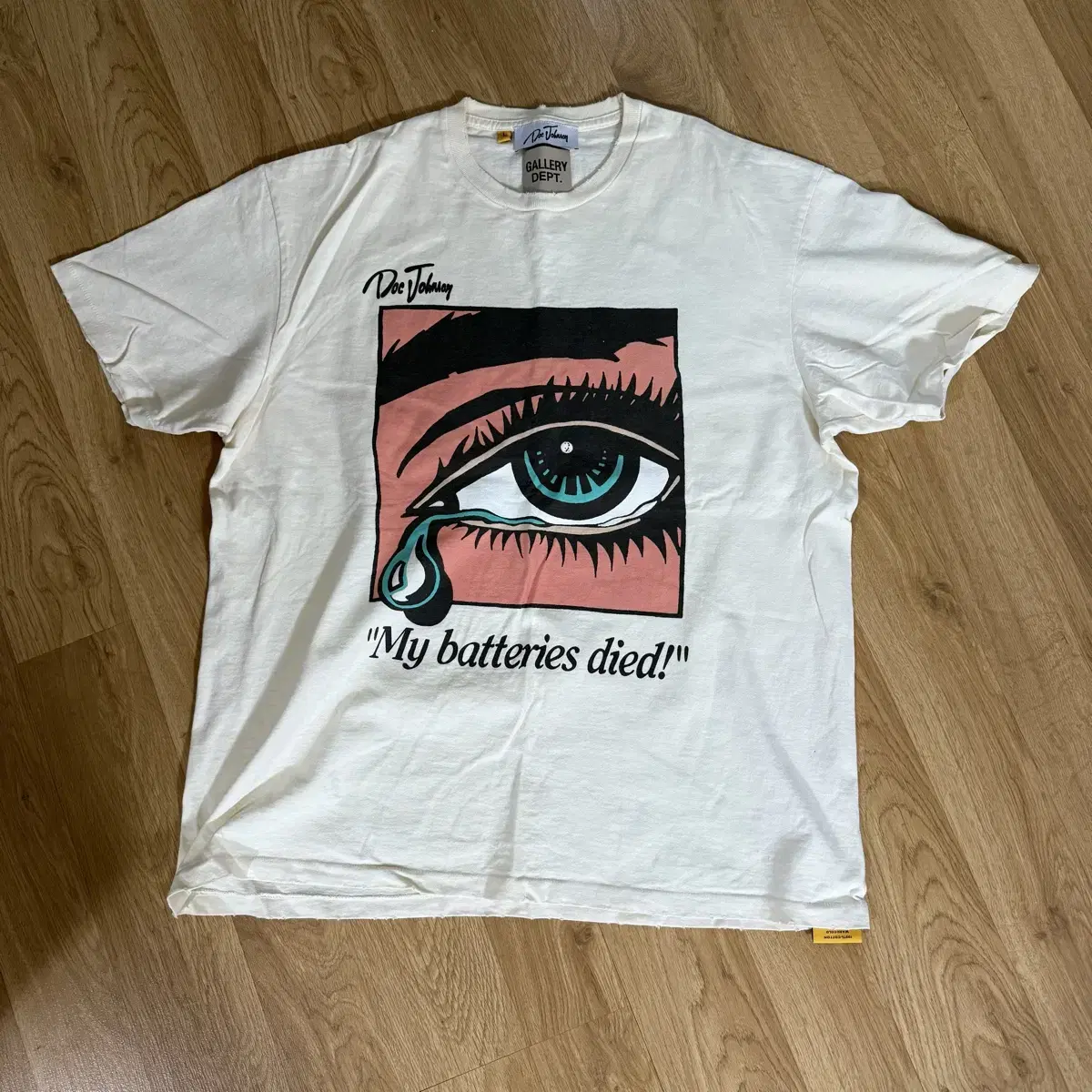 Gallery Division T-shirt size L