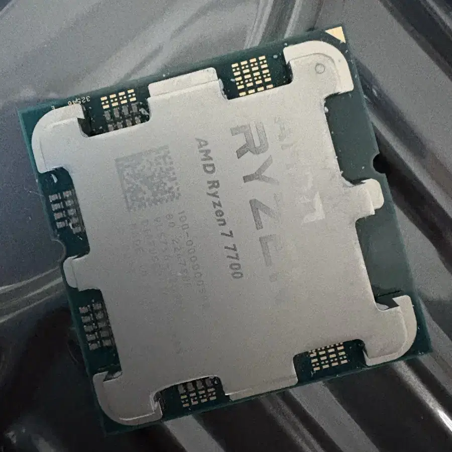 AMD 라이젠 R7 7700 단품