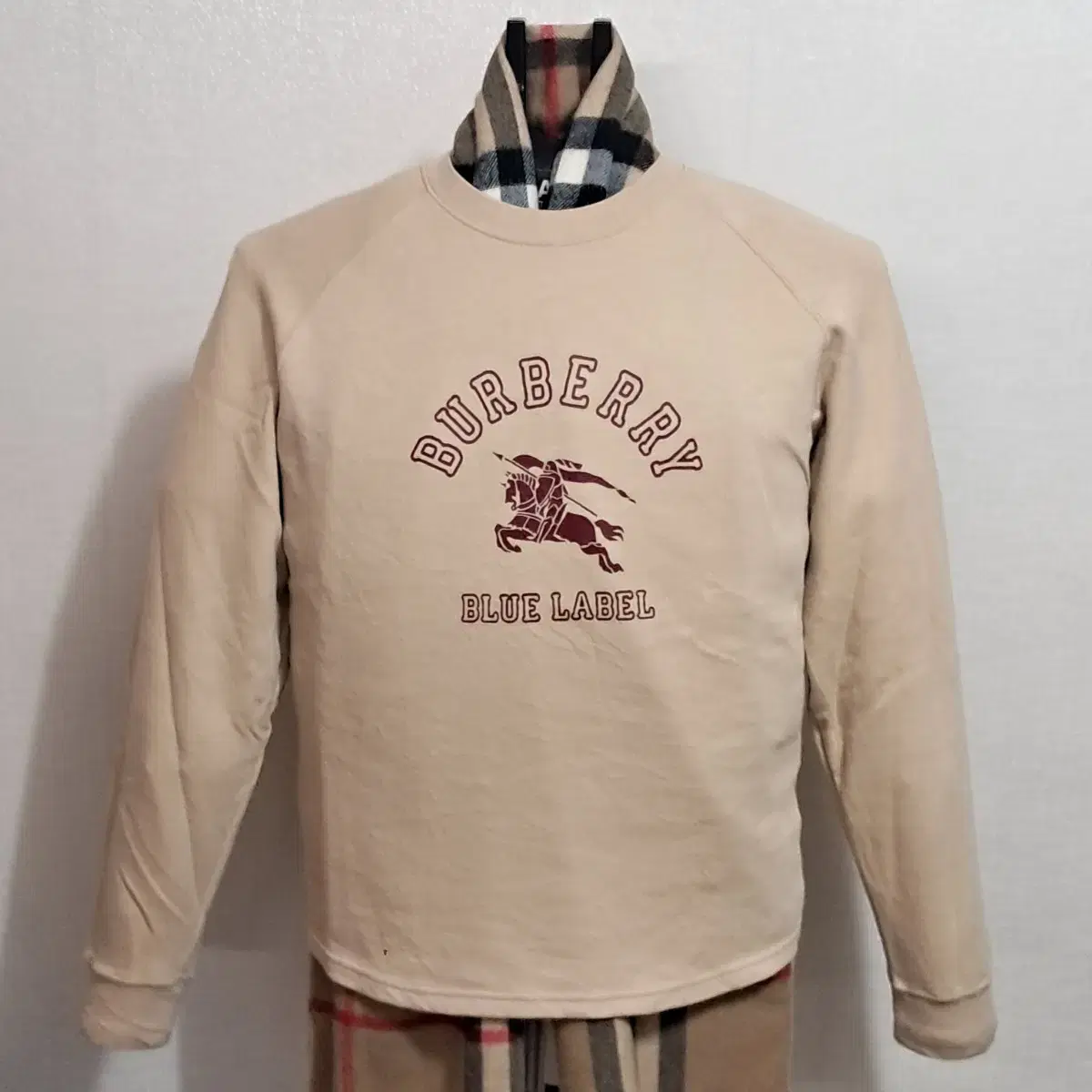 Burberry Long Sleeve T-Shirt