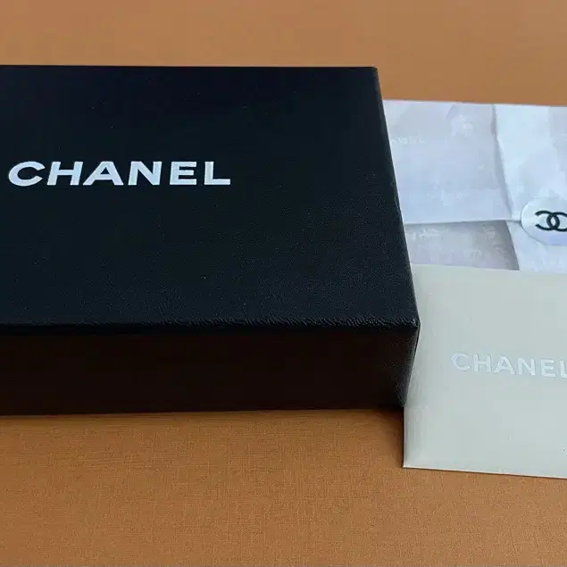 [CHANEL]샤넬 박스 판매합니다.(사진에 있는것 포함)