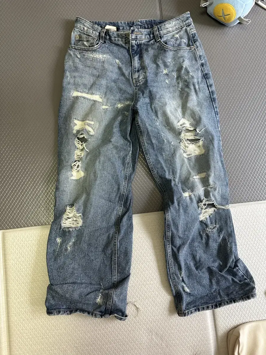 DNSR Destroyed Denim M