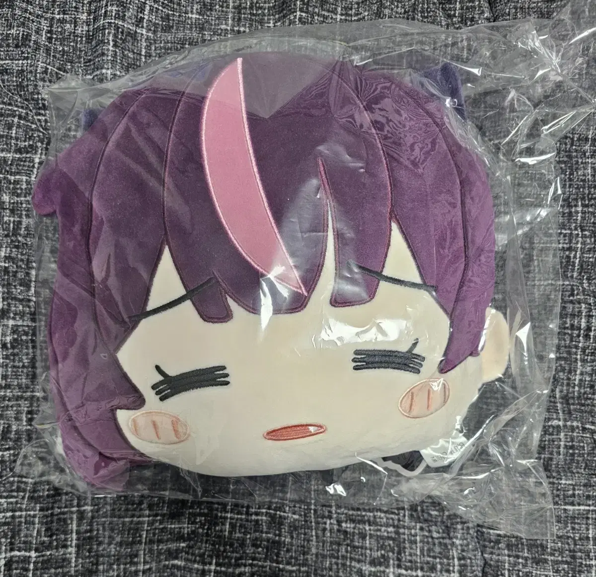 ISEGYE IDOL ISEDOL Zuu Face Cushion sell wts ISEPOP