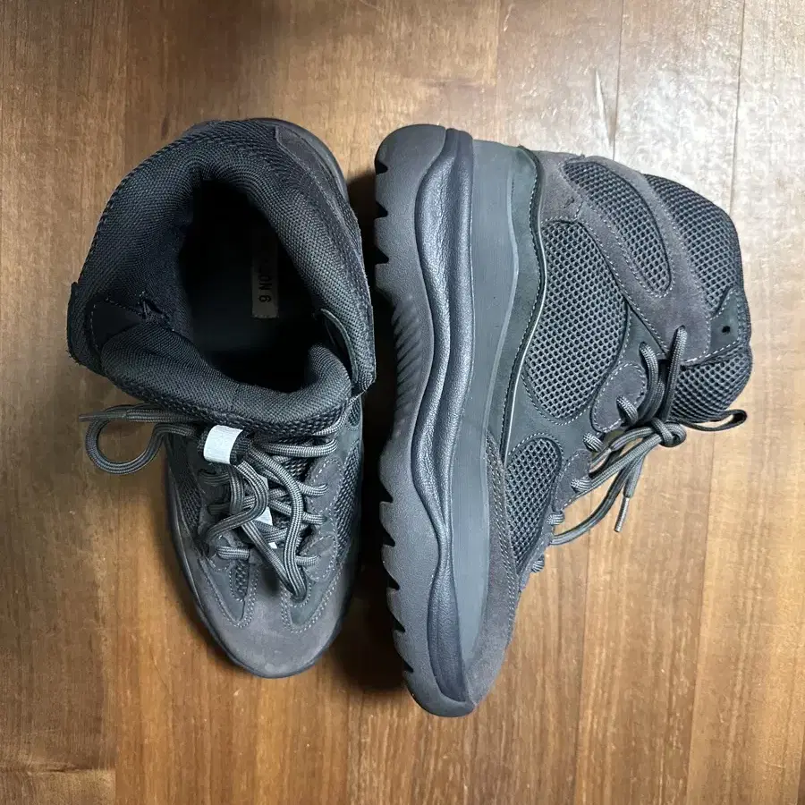 (45) 이지 시즌 6 데저트 그래파이트 Yeezy Desert