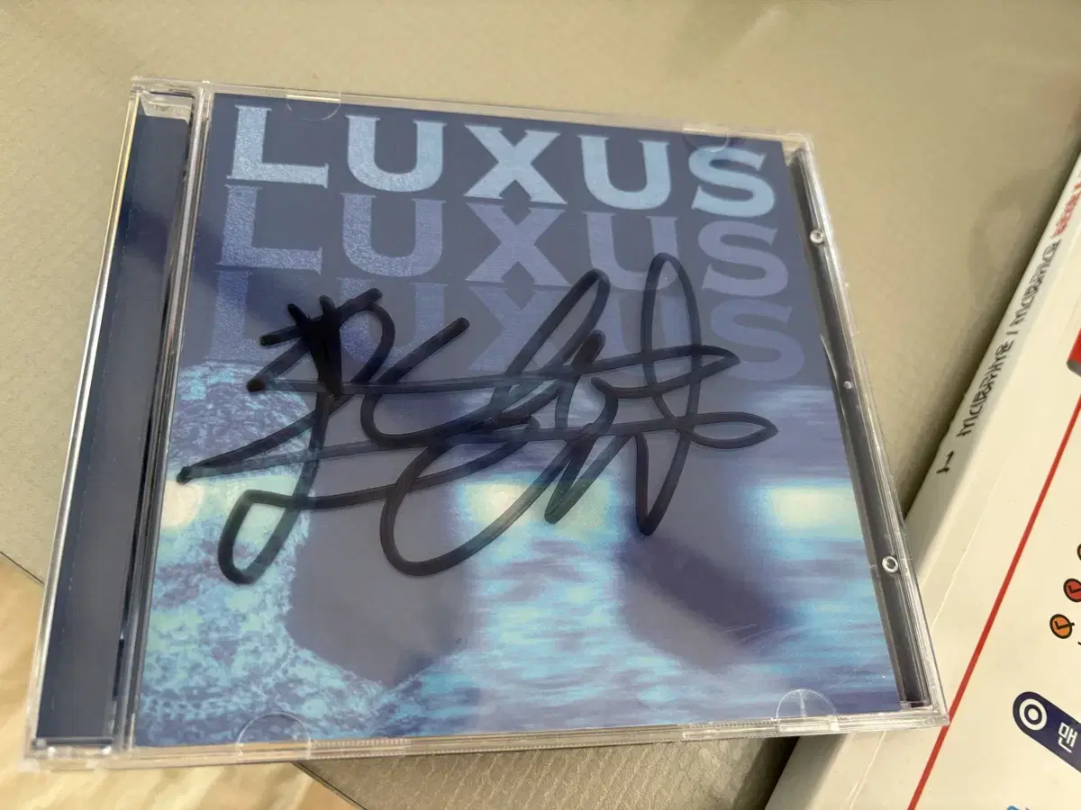 빈첸 LUXUS 친필싸인 CD