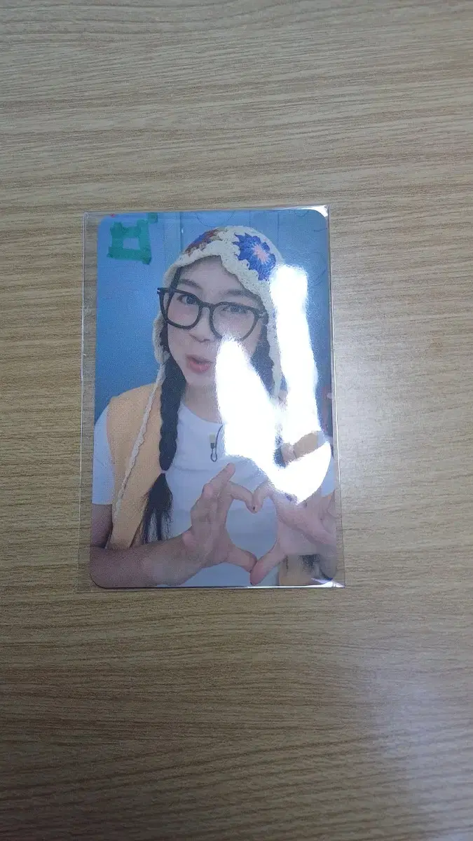 Youngji Lee pop up photocard