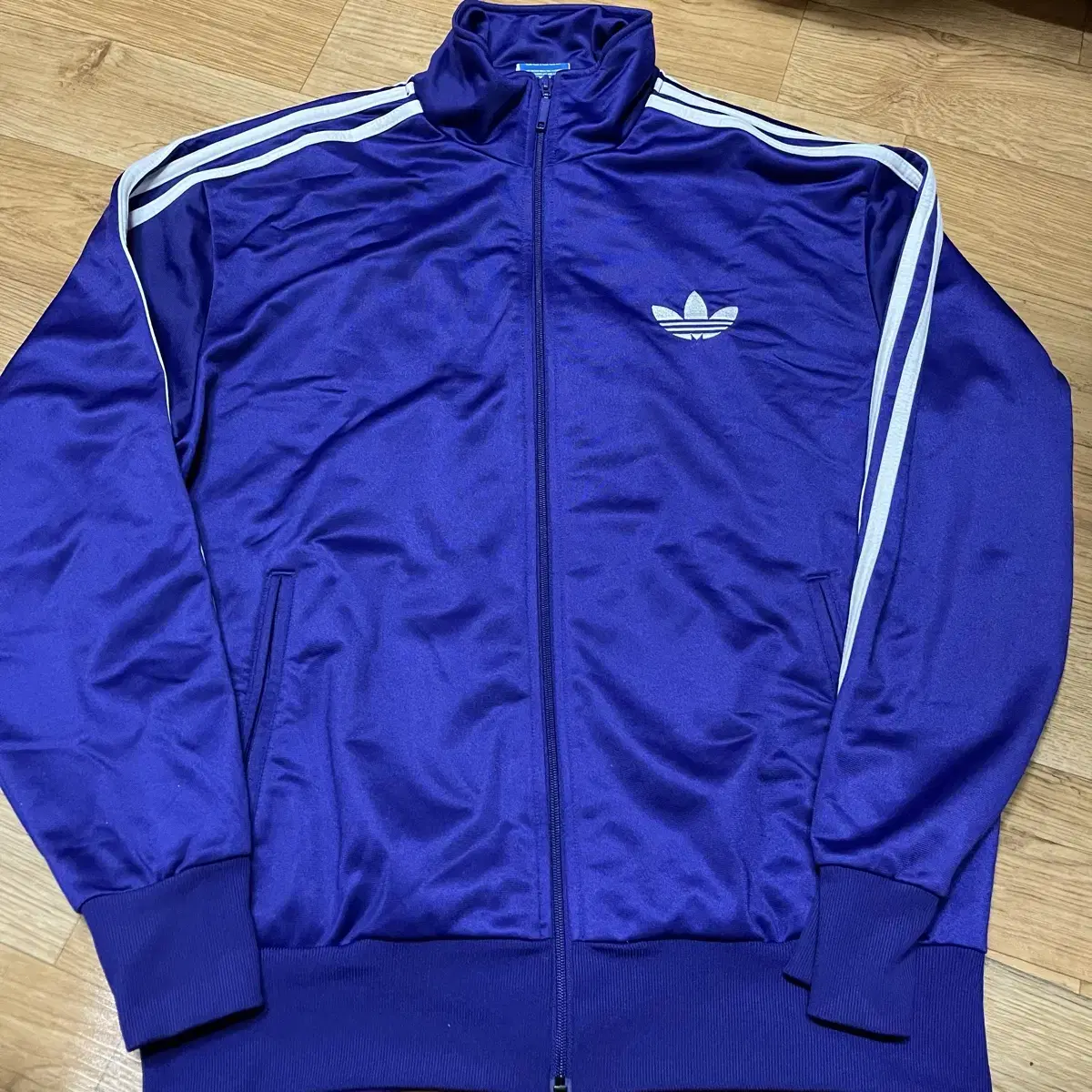 Adidas Firebird Tracktop bora size 110