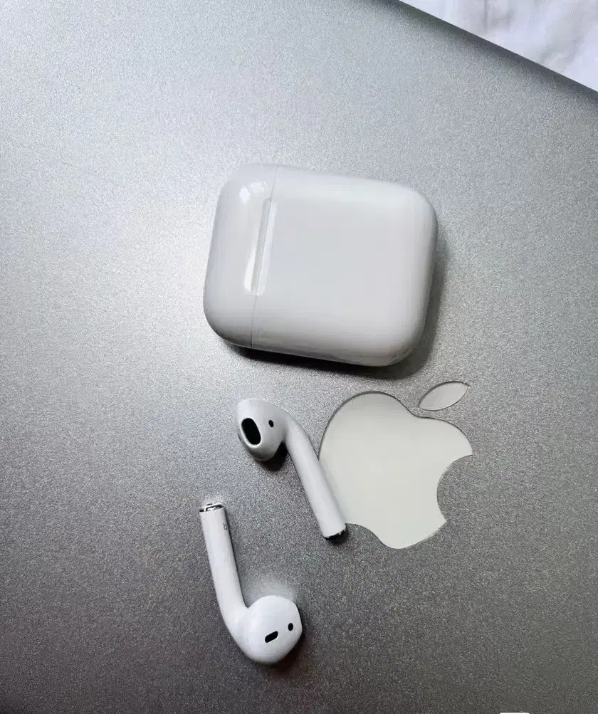 APPLE Airpods 2세대 반 이어폰