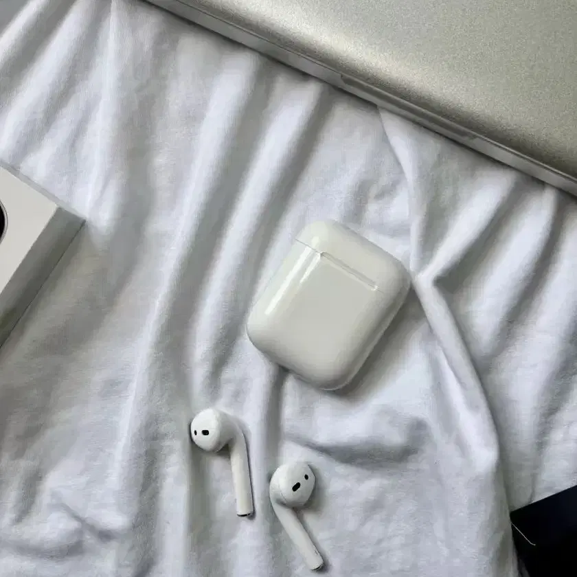 APPLE Airpods 2세대 반 이어폰