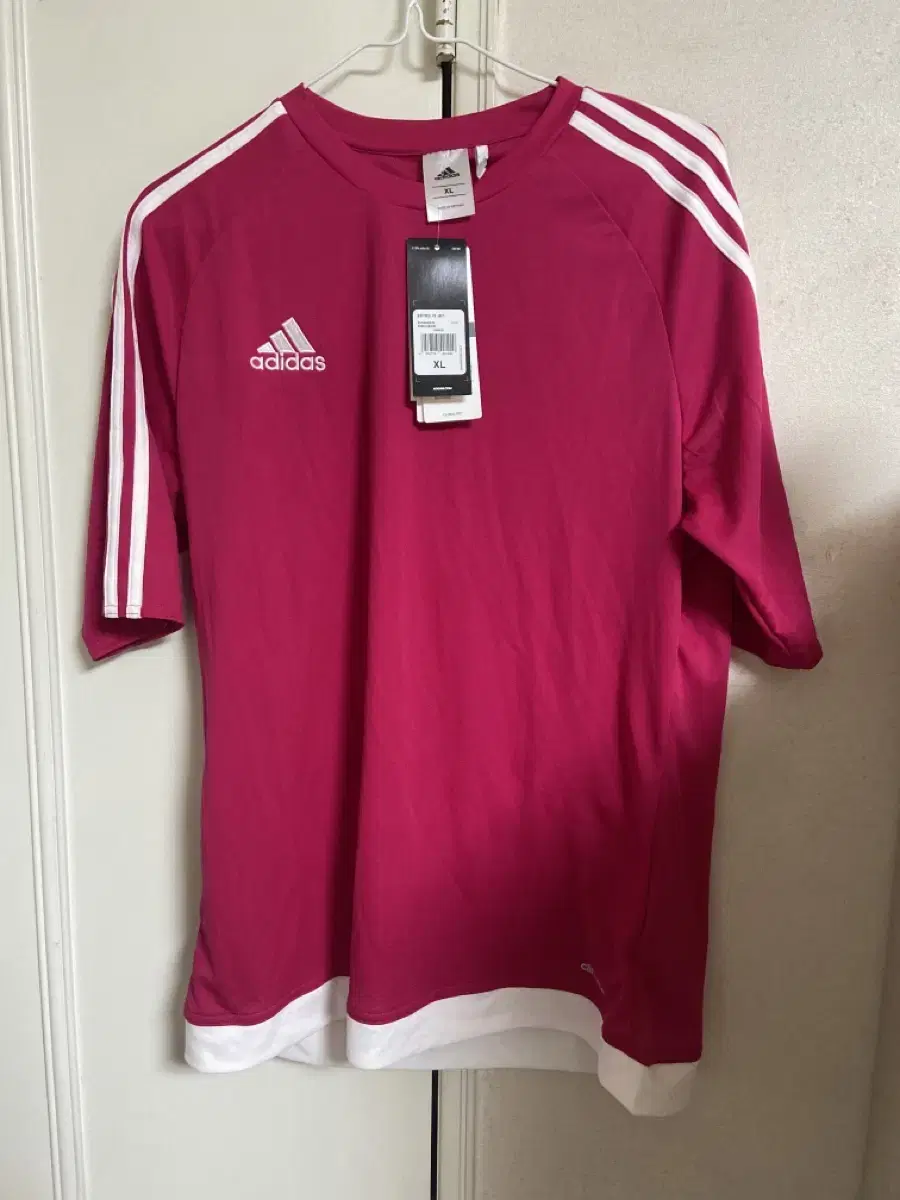 Men's Adidas T-Shirt XL