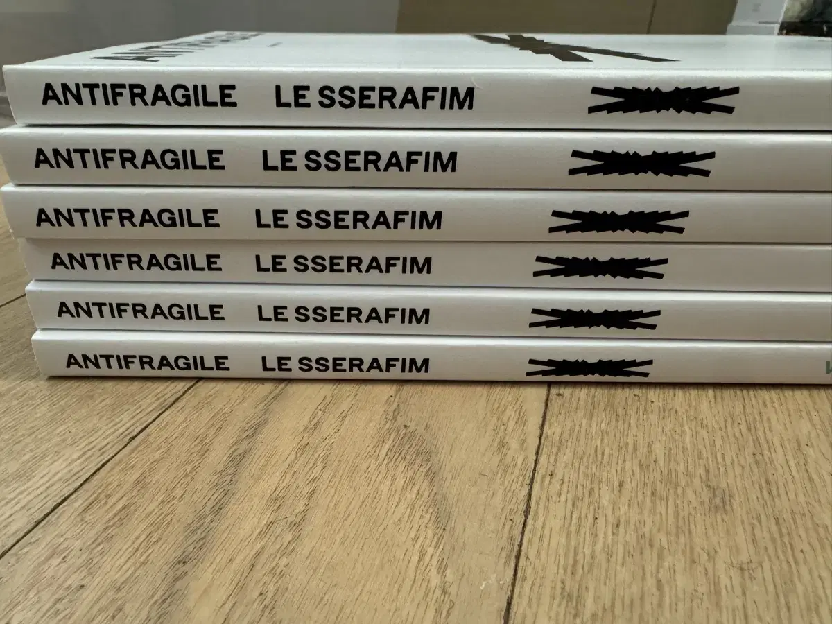 Le Sserafim Antifragile Unsealed Album