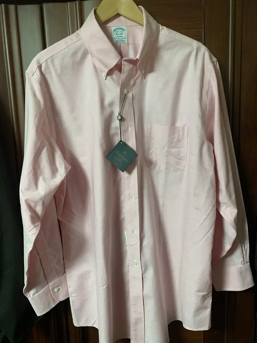 Brooks Brothers Non-Iron Regent Fit Oxford Pink New 16 2/1-33