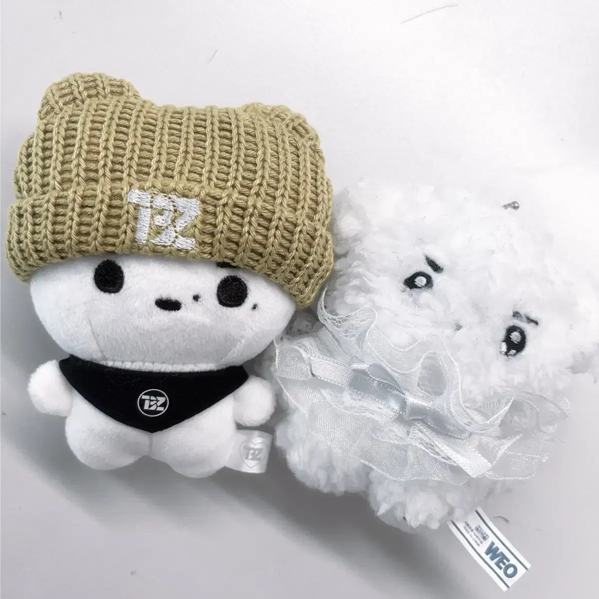 The Boyz younghoon 10cm doll breadbasket wts