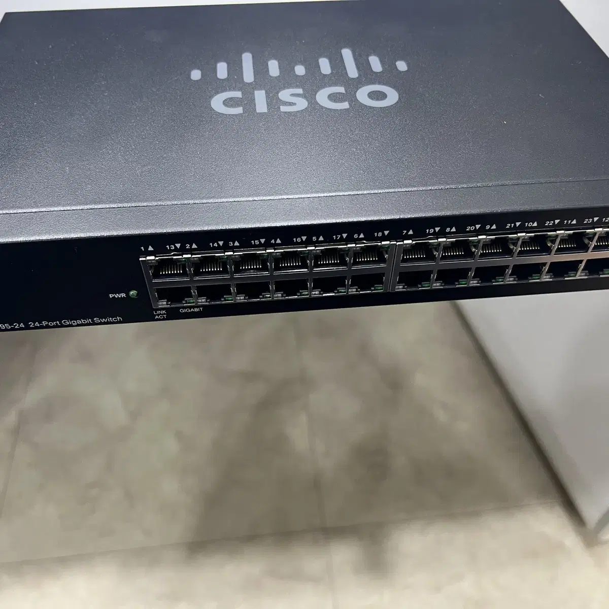 CISCO SG95-24 스위치허브