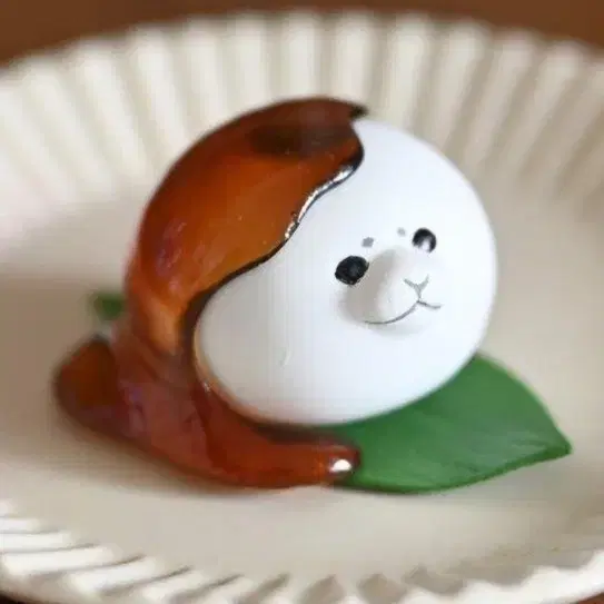 seal animal attraction animal pretending to be food animal stooge gacha