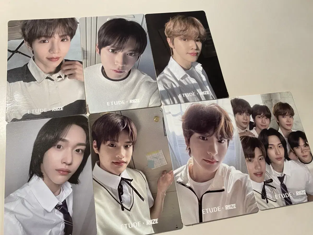 Rize Etude Overgloyd photocard Set WTS