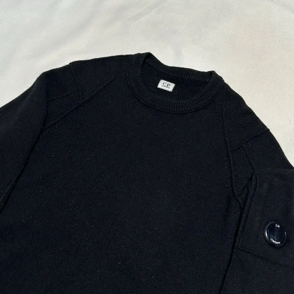 50 C.P. Company Arm Lens Roundneck Knit