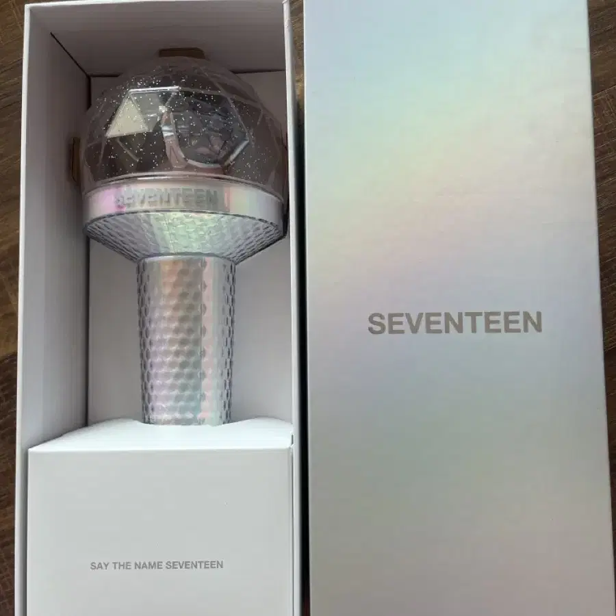 세븐틴 공식 응원봉 뉴럿봉 양도